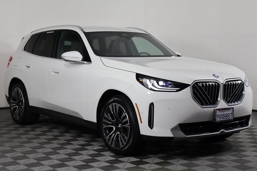 Used 2026 BMW X3 xDrive30i AWD/4WD image 3