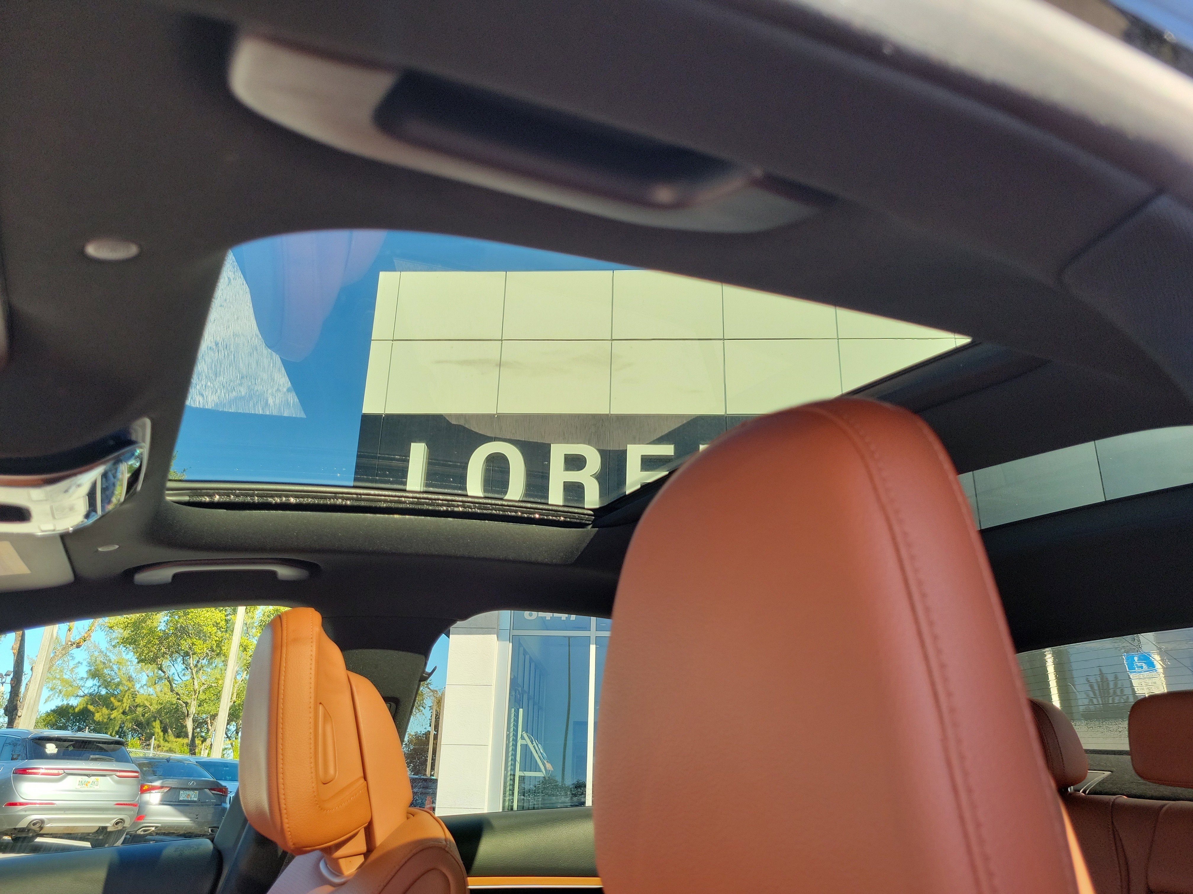 Used 2023 Mercedes-Benz C 300 Sedan image 12