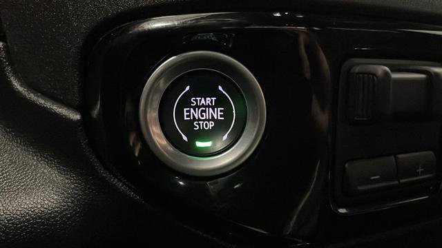 Used 2022 Chevrolet Silverado 1500 LT Trail Boss w/ LT Trail Boss Premium Package AWD/4WD image 21