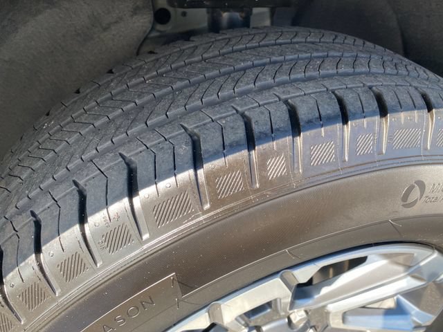 Certified 2025 GMC Terrain Elevation w/ LPO, Floor Liner Package AWD/4WD image 23