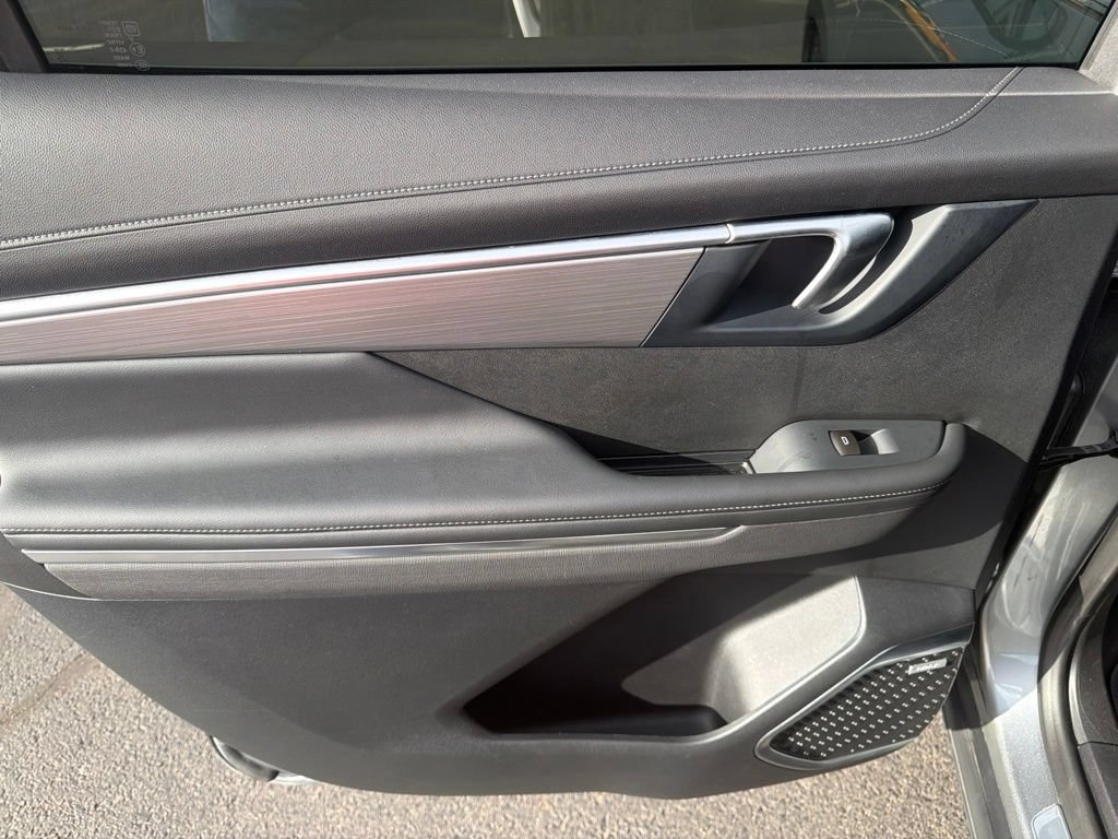 Used 2026 Buick Enclave Preferred FWD image 18