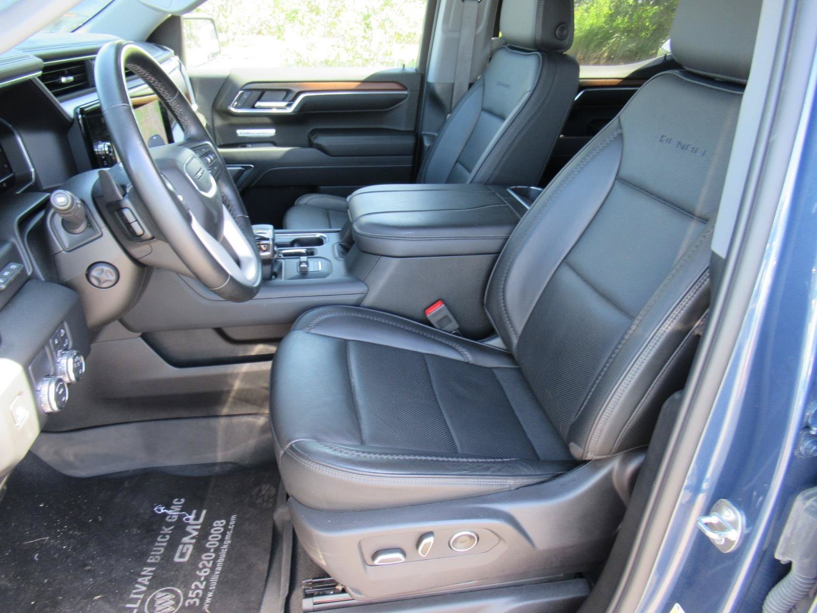 Used 2024 GMC Sierra 1500 Denali w/ Denali Reserve Package RWD image 19