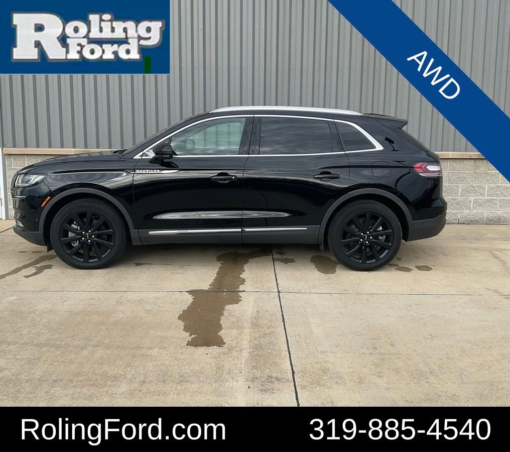 Used 2023 Lincoln Nautilus Reserve w/ Equipment Group 202A image 2