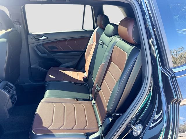 Used 2024 Volkswagen Tiguan SEL R-Line image 21