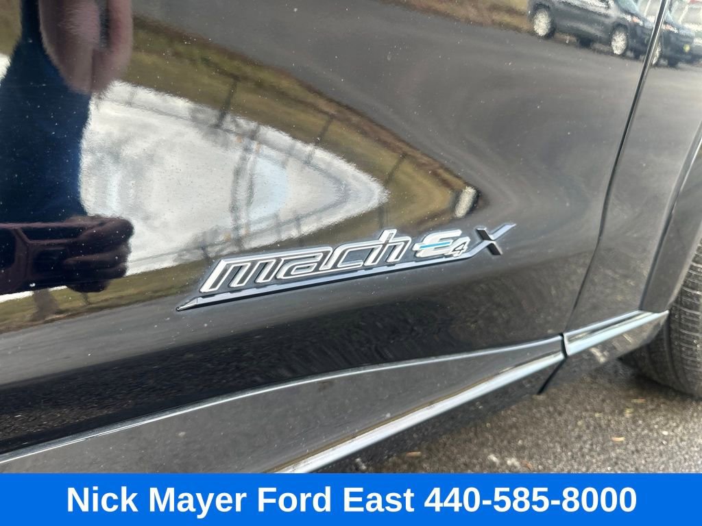 Used 2024 Ford Mustang Mach-E Premium image 9