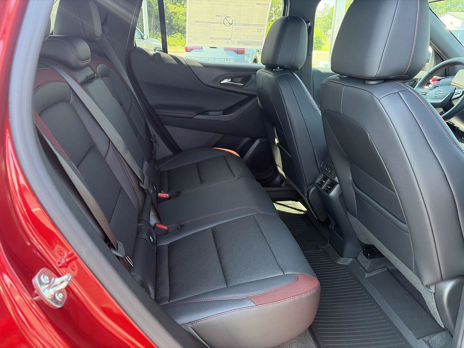 New 2027 Chevrolet Equinox RS w/ Safety and Technology Package AWD/4WD image 14