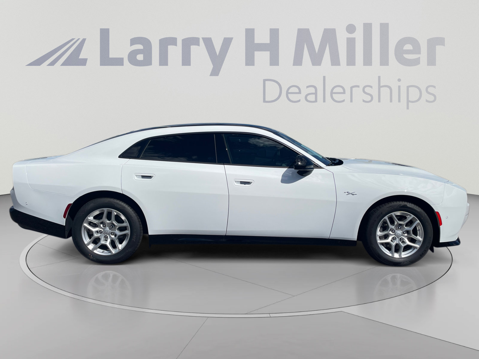 Used 2026 Dodge Charger R/T w/ Driver Convenience Group AWD/4WD image 6
