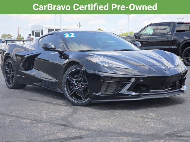 Used 2022 Chevrolet Corvette Stingray Premium Cpe w/ Z51 Performance Package RWD image 2