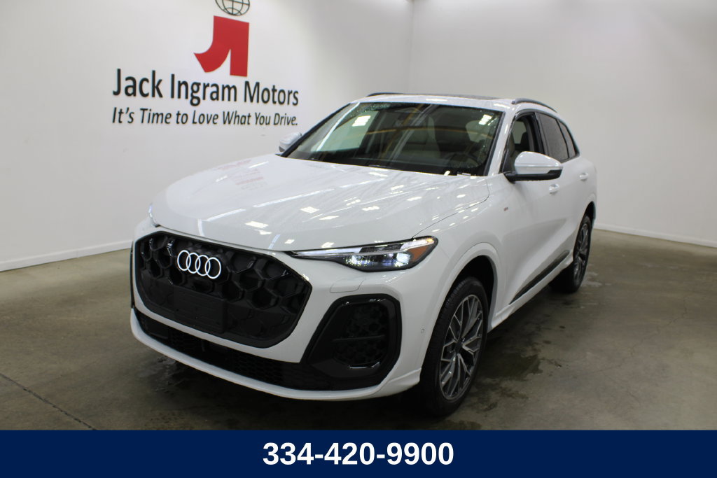New 2026 Audi Q5 Premium Plus AWD/4WD 360° Tour