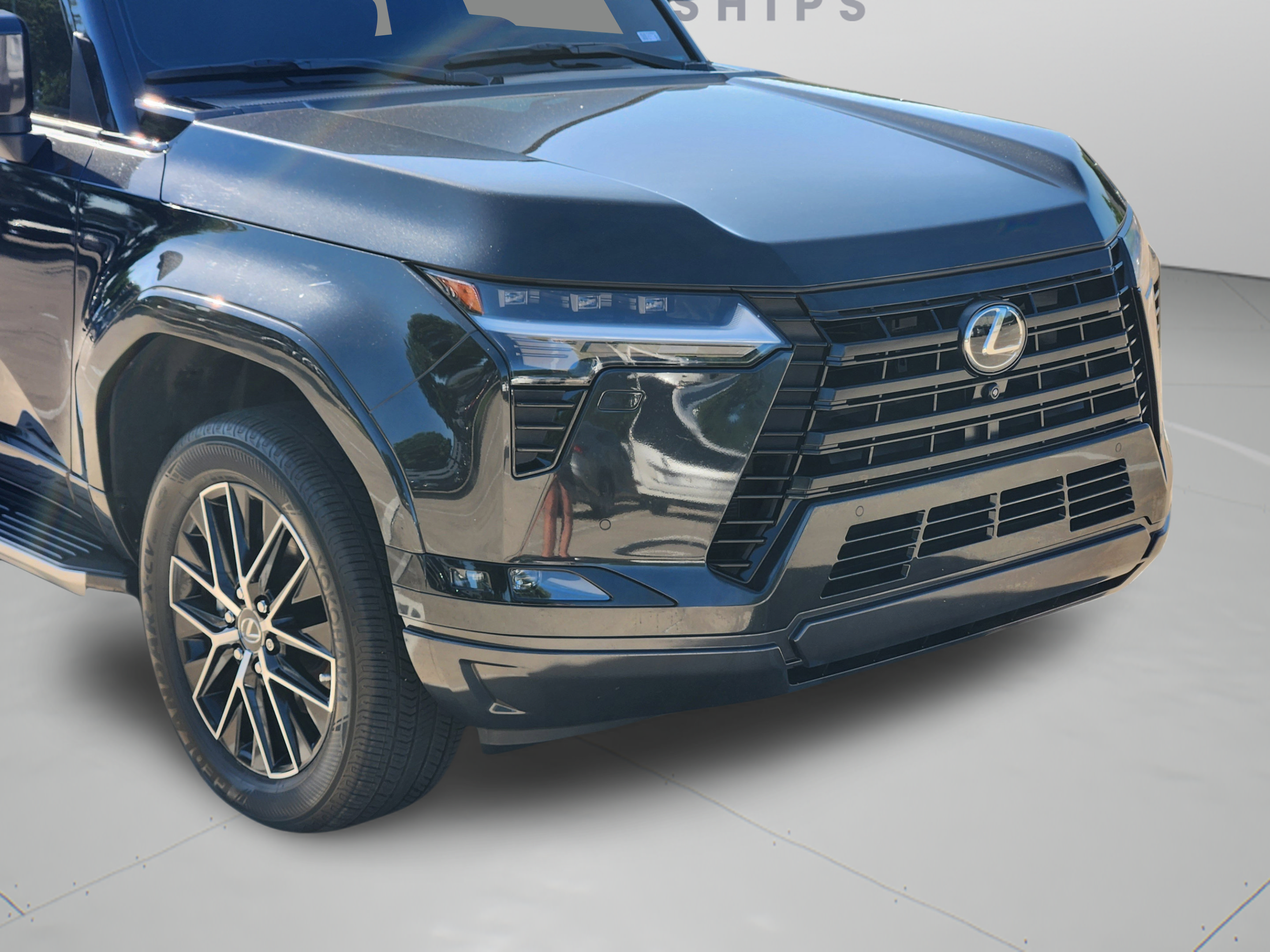 Used 2024 Lexus GX 550 w/ Cold Area Package AWD/4WD image 35