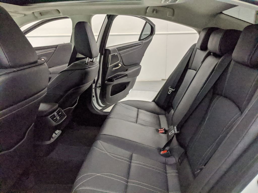 Used 2024 Lexus ES 350 Luxury w/ Accessory Package (Z1) image 16