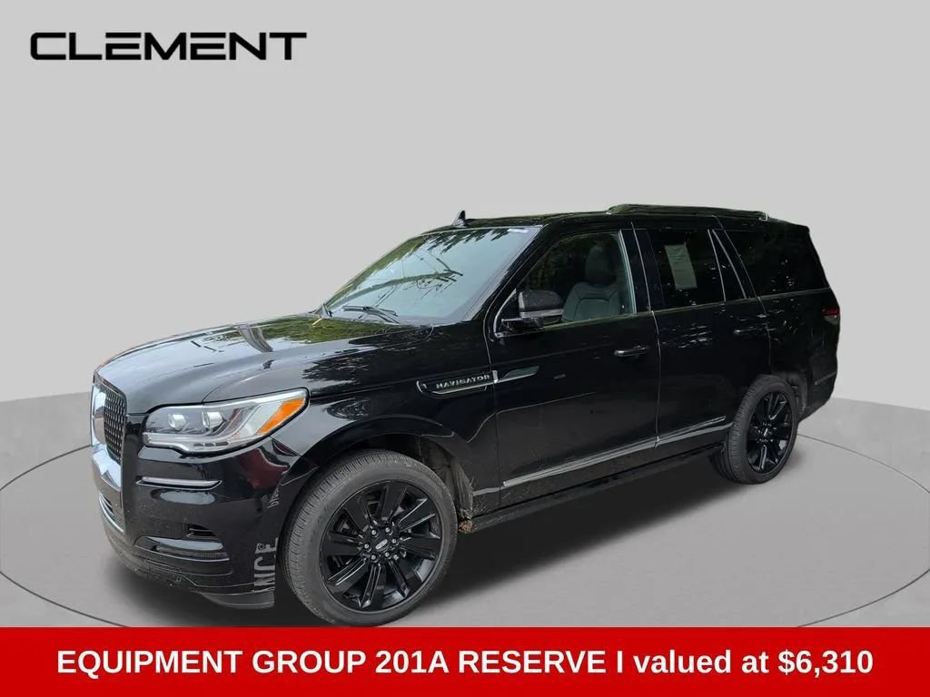 Used 2023 Lincoln Navigator Reserve AWD/4WD image 4