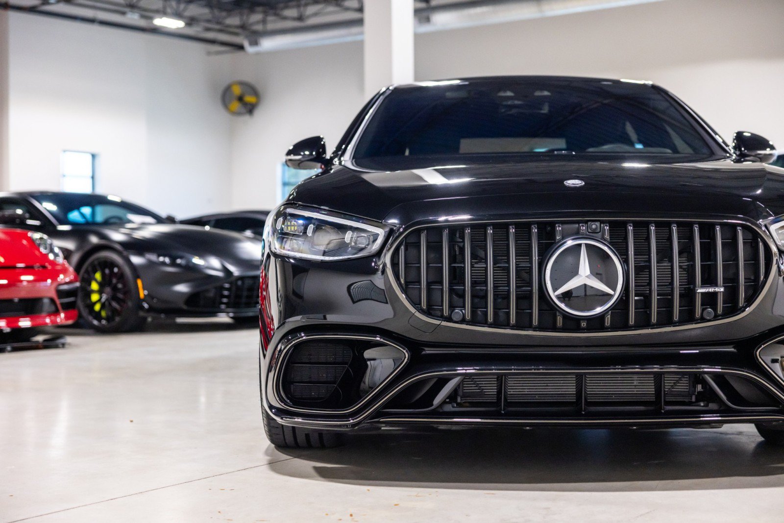 Used 2024 Mercedes-Benz S 63 AMG S w/ AMG Night Package image 21