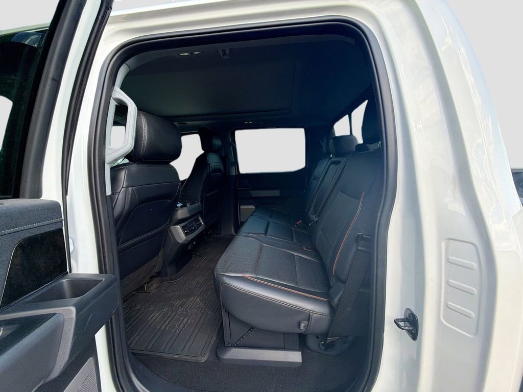 Used 2025 Ford F450 Lariat w/ Lariat Ultimate Package image 27