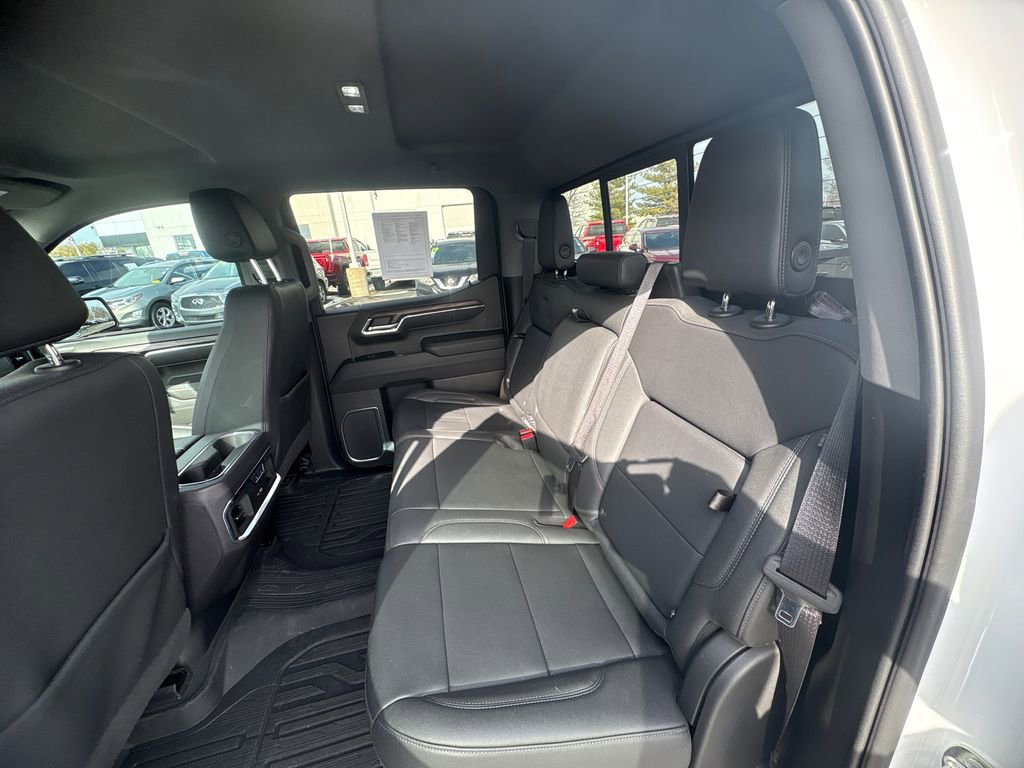Used 2023 GMC Sierra 1500 SLT w/ SLT Premium Package image 12
