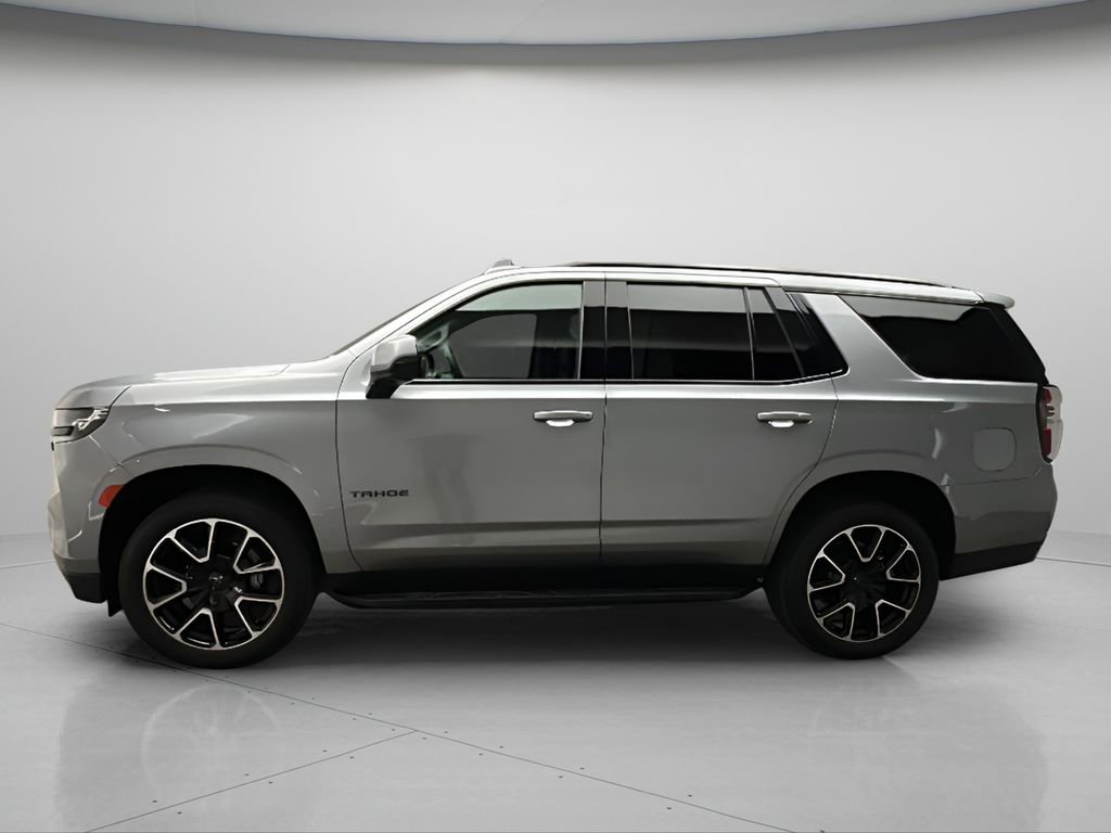 Used 2024 Chevrolet Tahoe RST w/ Sport Performance Package AWD/4WD image 3