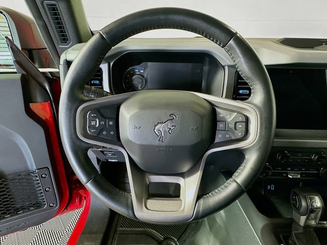 Used 2024 Ford Bronco Black Diamond image 13