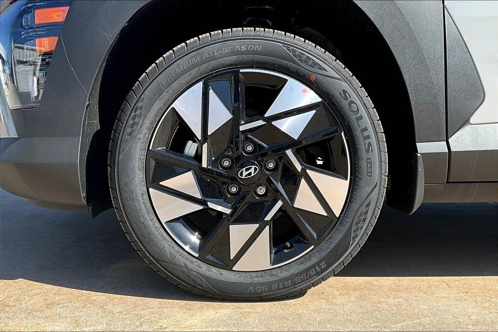 Used 2025 Hyundai Kona SEL image 22