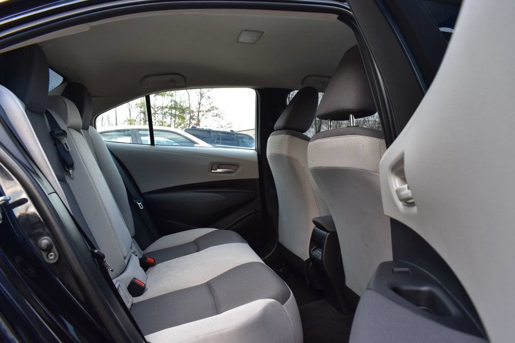 Used 2024 Toyota Corolla LE FWD image 19
