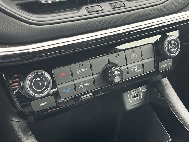 New 2026 Jeep Compass Latitude image 22