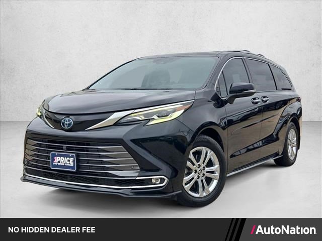 Used 2022 Toyota Sienna Platinum
