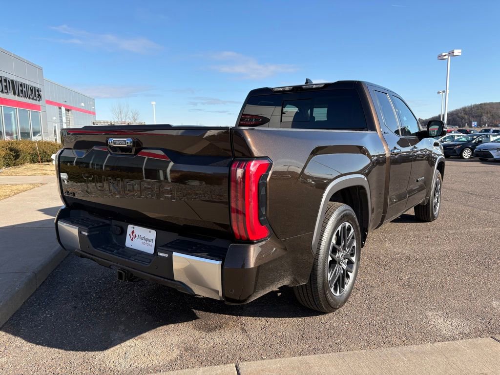 Used 2023 Toyota Tundra Limited AWD/4WD image 4