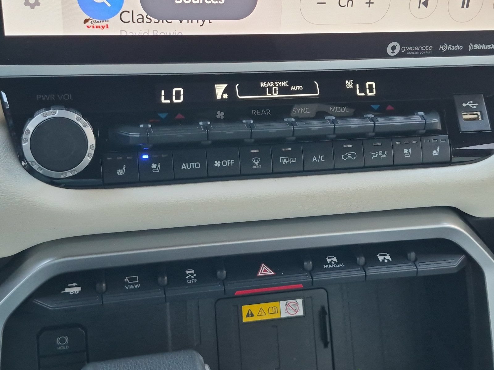 Used 2023 Toyota Sequoia Capstone AWD/4WD image 20