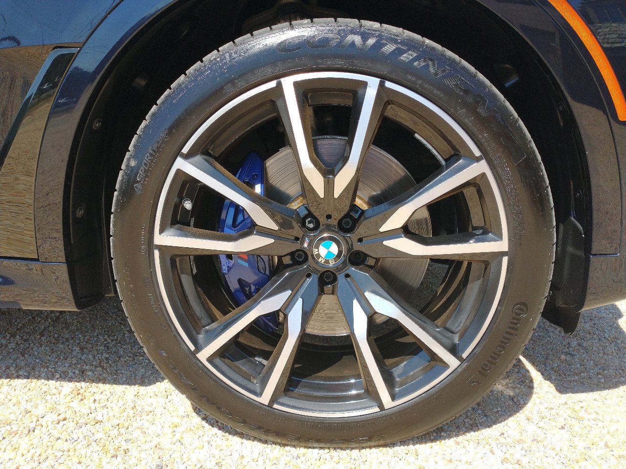 Used 2019 BMW X7 xDrive50i w/ Dynamic Handling Package image 38