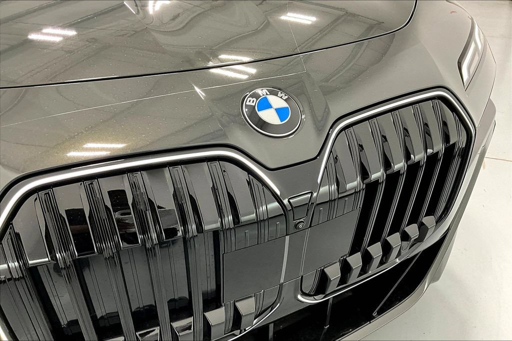 New 2026 BMW 740i RWD image 29