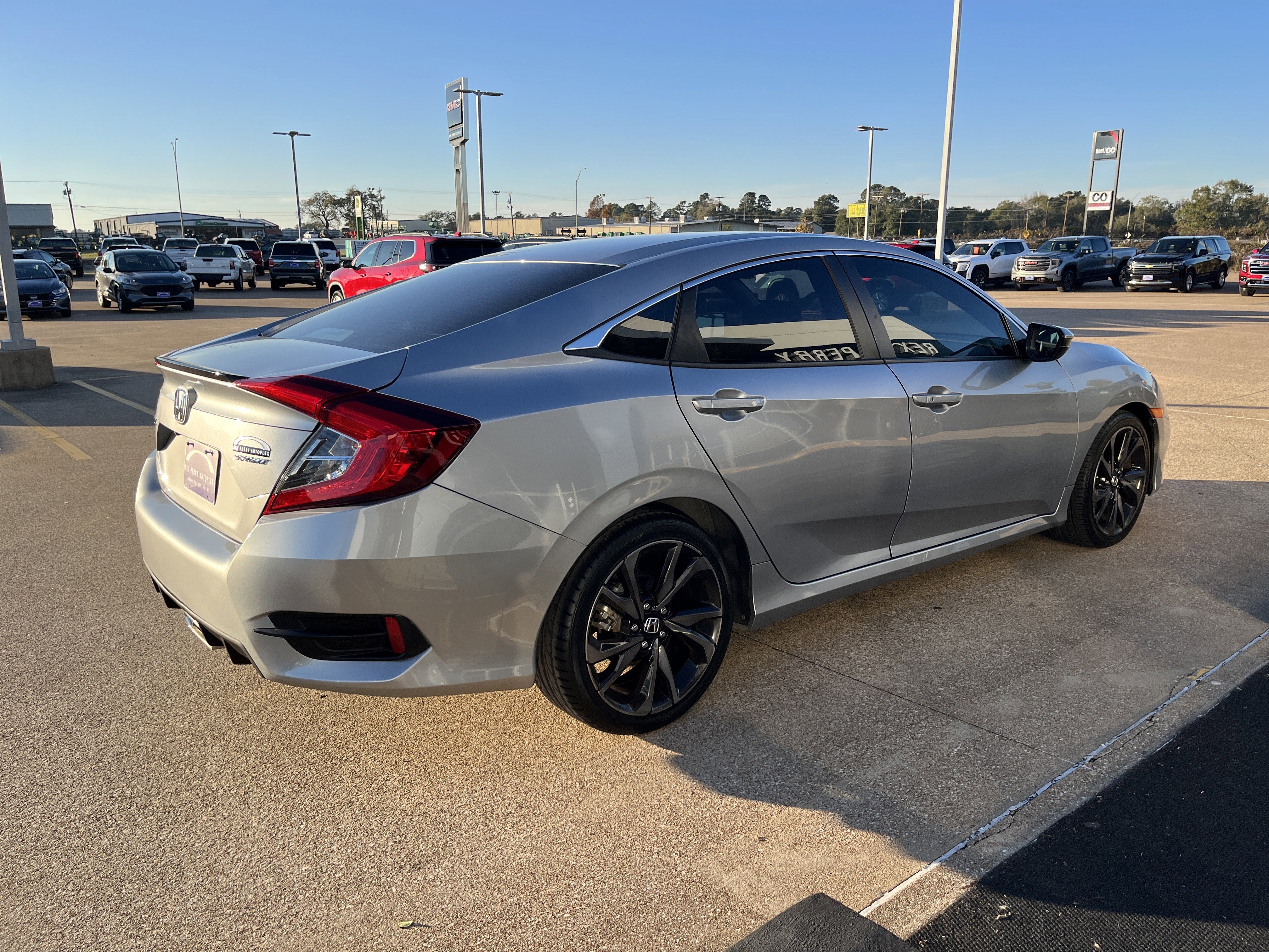 Used 2021 Honda Civic Sport image 3