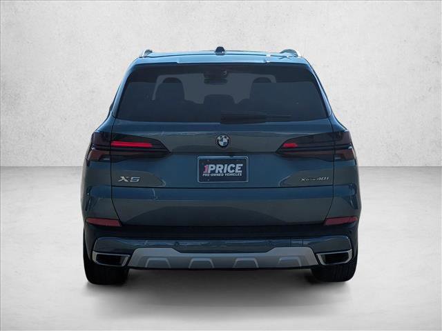 Used 2024 BMW X5 xDrive40i w/ Parking Assistance Package image 7