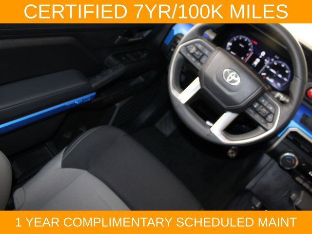 Used 2025 Toyota Tacoma TRD Sport AWD/4WD image 16