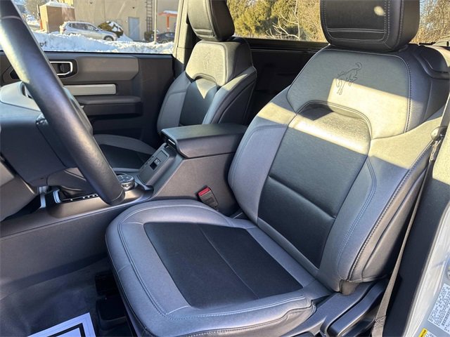 Used 2021 Ford Bronco Black Diamond w/ Sasquatch Package image 23