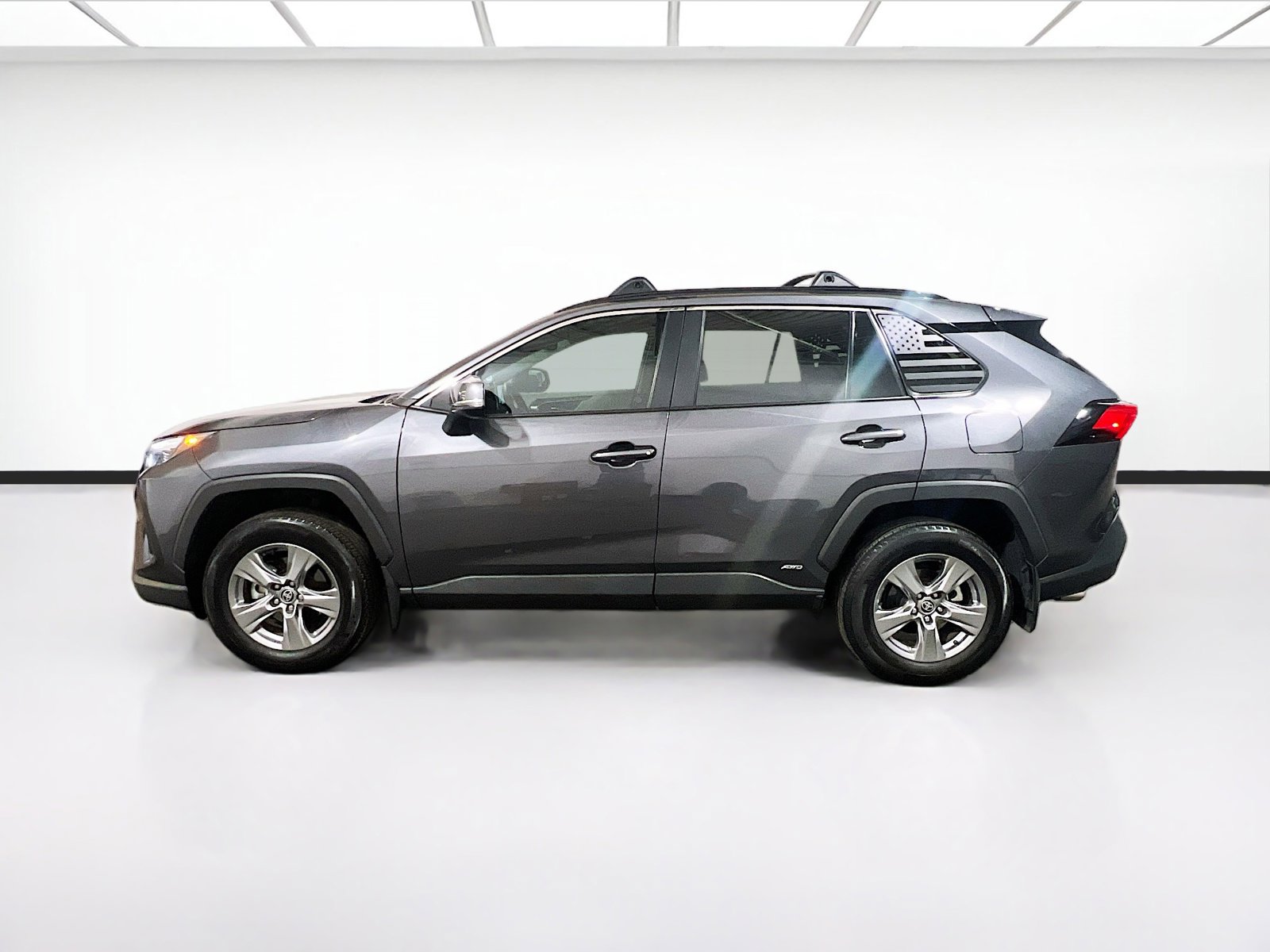 Used 2024 Toyota RAV4 XLE w/ Convenience Package image 23