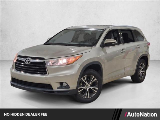 Used 2016 Toyota Highlander XLE