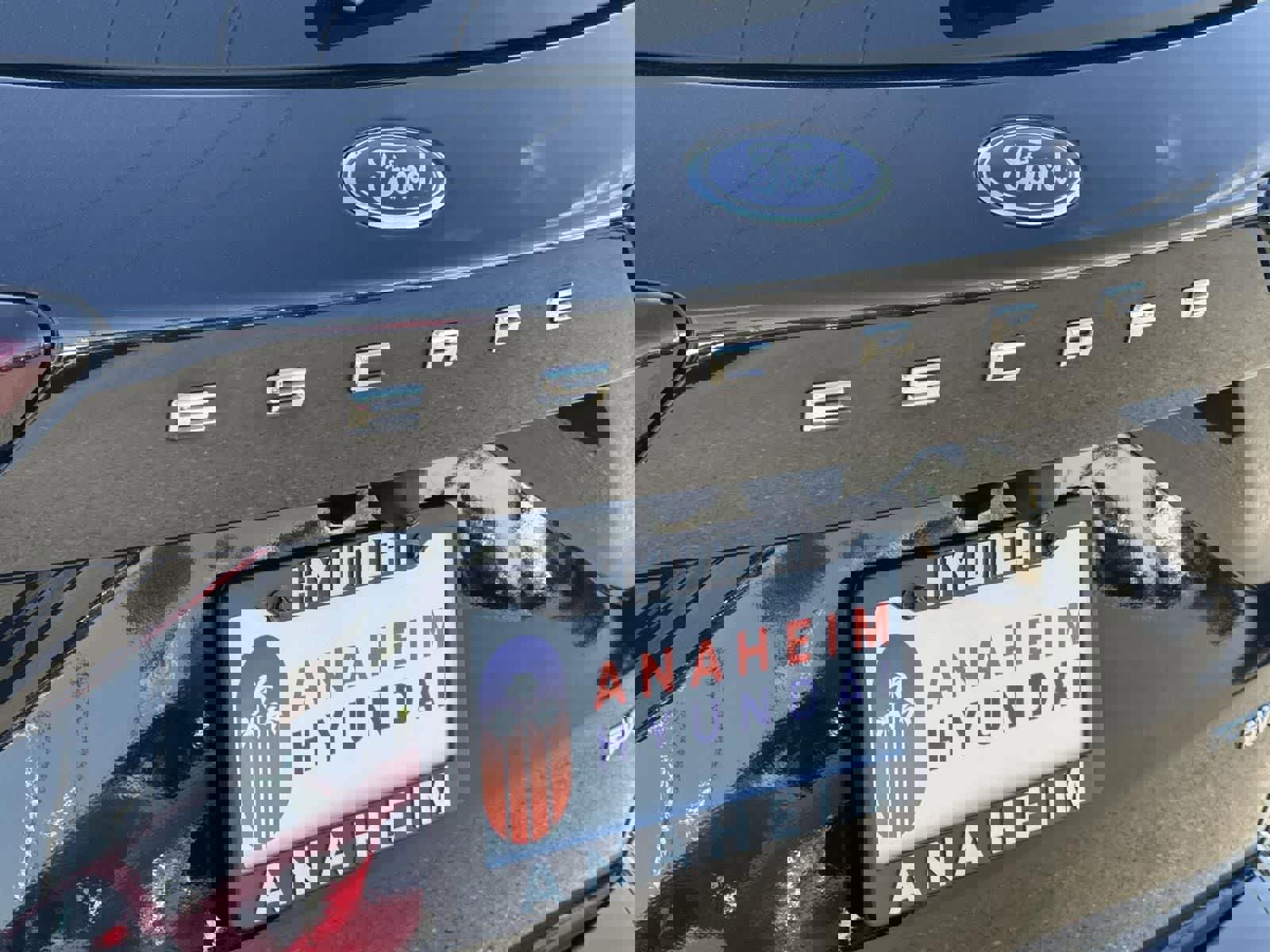 Used 2024 Ford Escape ST-Line Elite w/ Premium Technology Package image 36