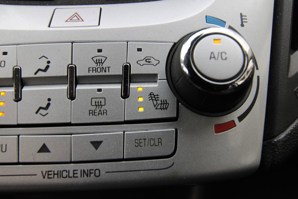 Used 2016 Chevrolet Equinox LT w/ Convenience Package image 13