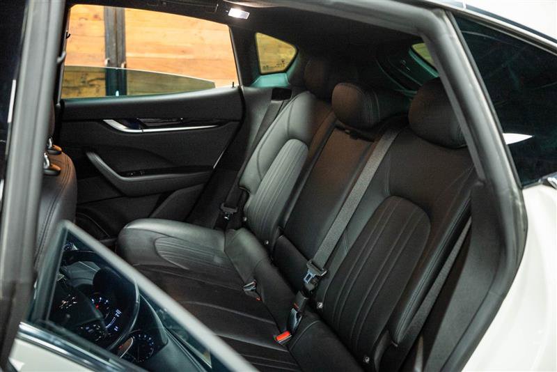 Used 2023 Maserati Levante Modena image 10