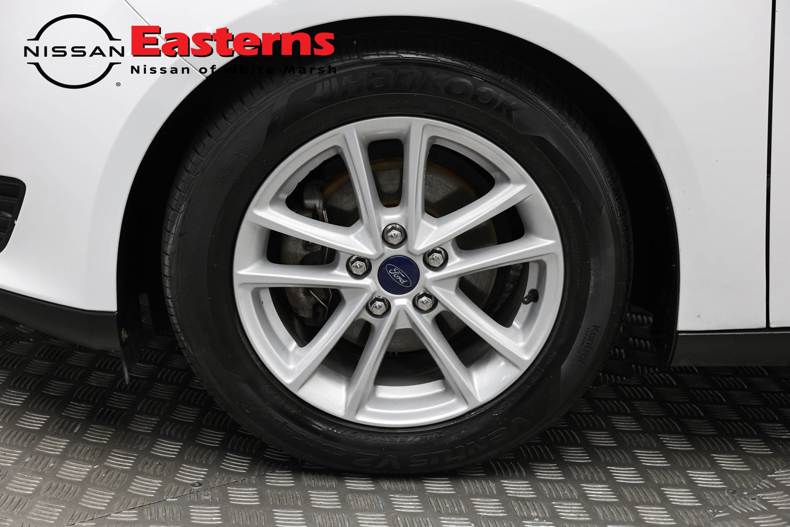 Used 2018 Ford Focus SE w/ Cold Weather Package FWD image 94