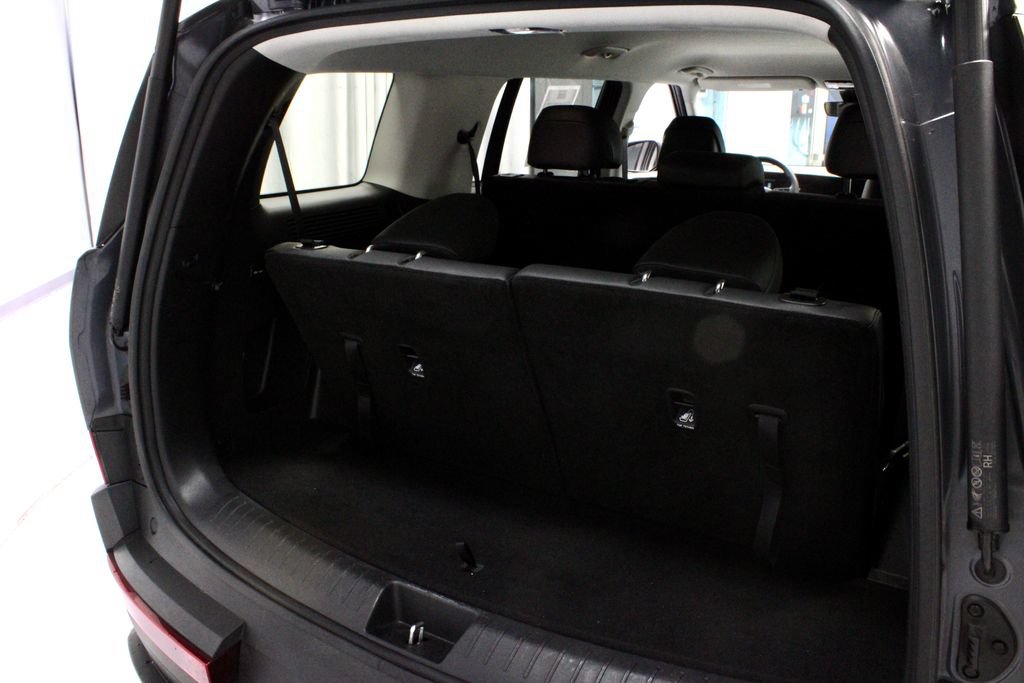 Used 2025 Hyundai Santa Fe SEL FWD image 15