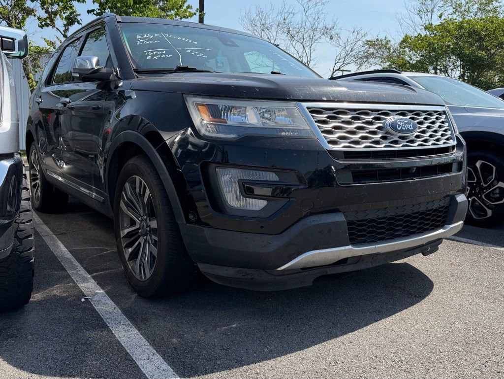 Used 2016 Ford Explorer Platinum AWD/4WD image 8