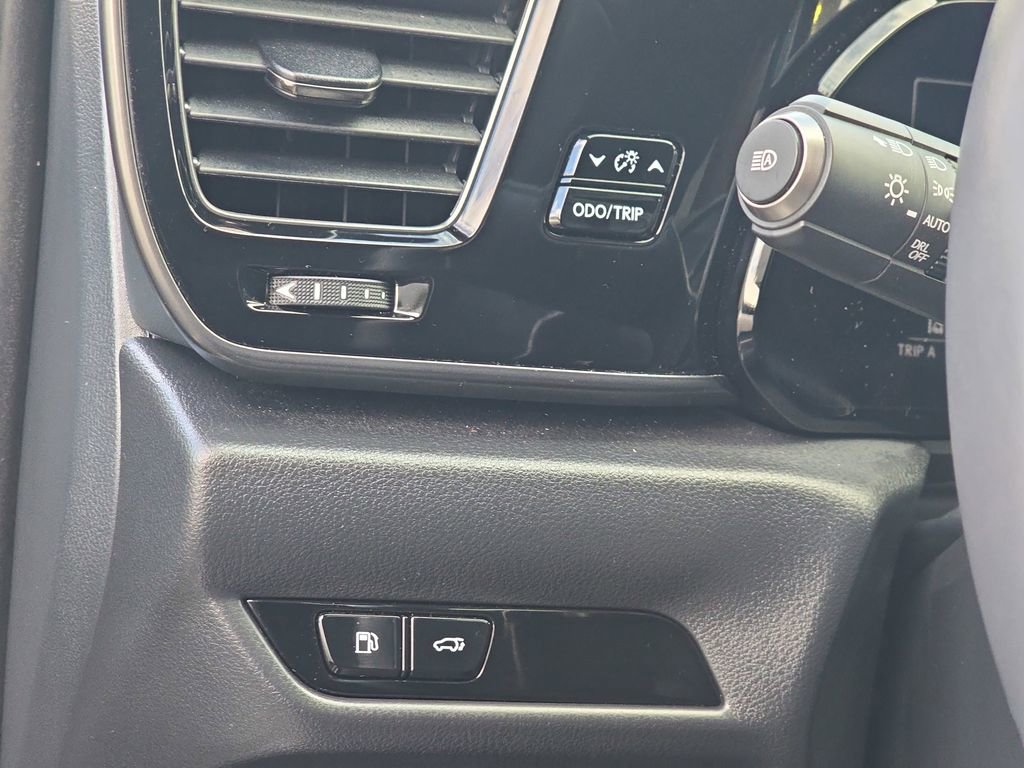 Certified 2025 Lexus NX 350h AWD w/ Cold Area Package image 26