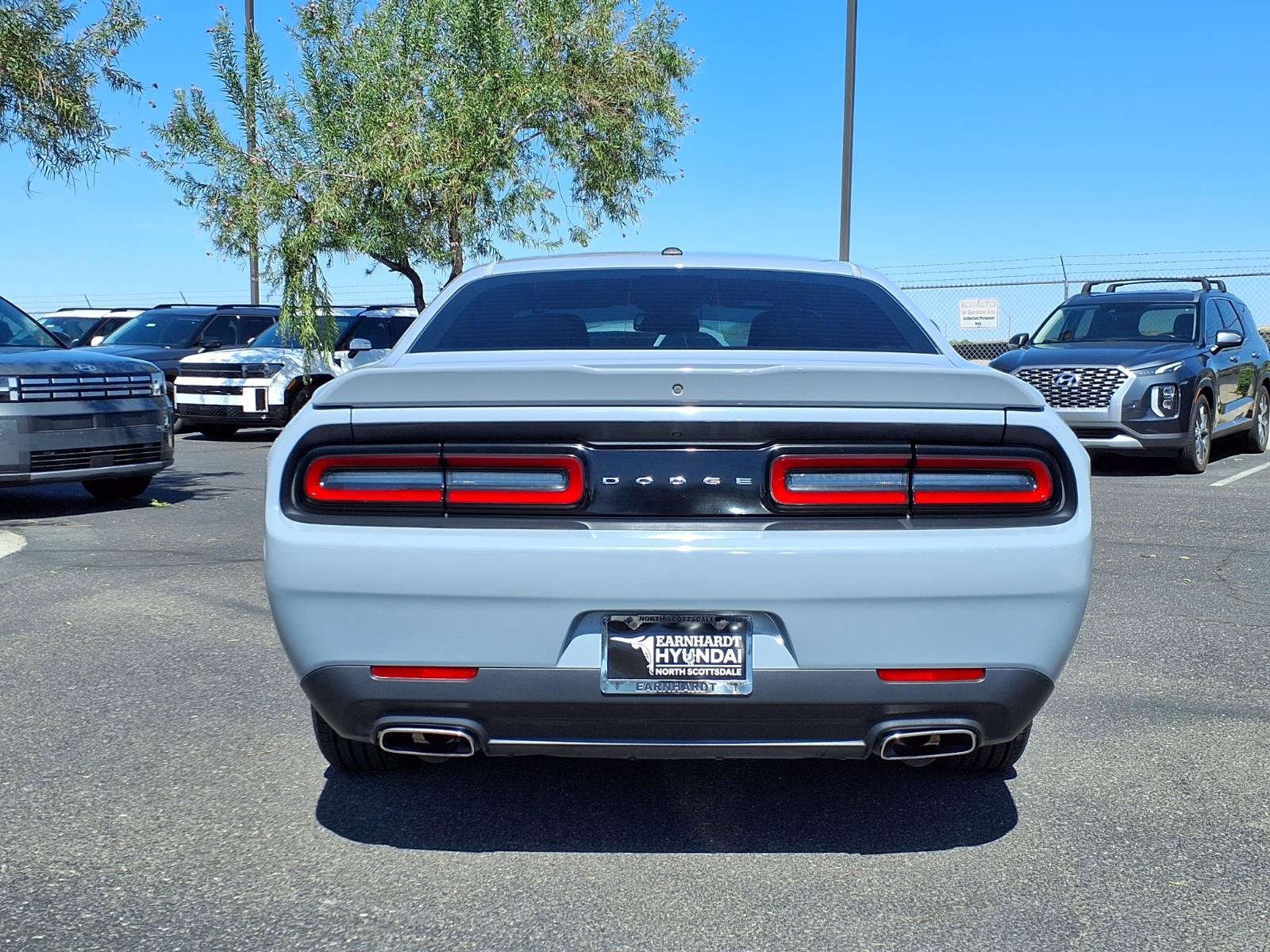 Used 2020 Dodge Challenger SXT RWD image 5