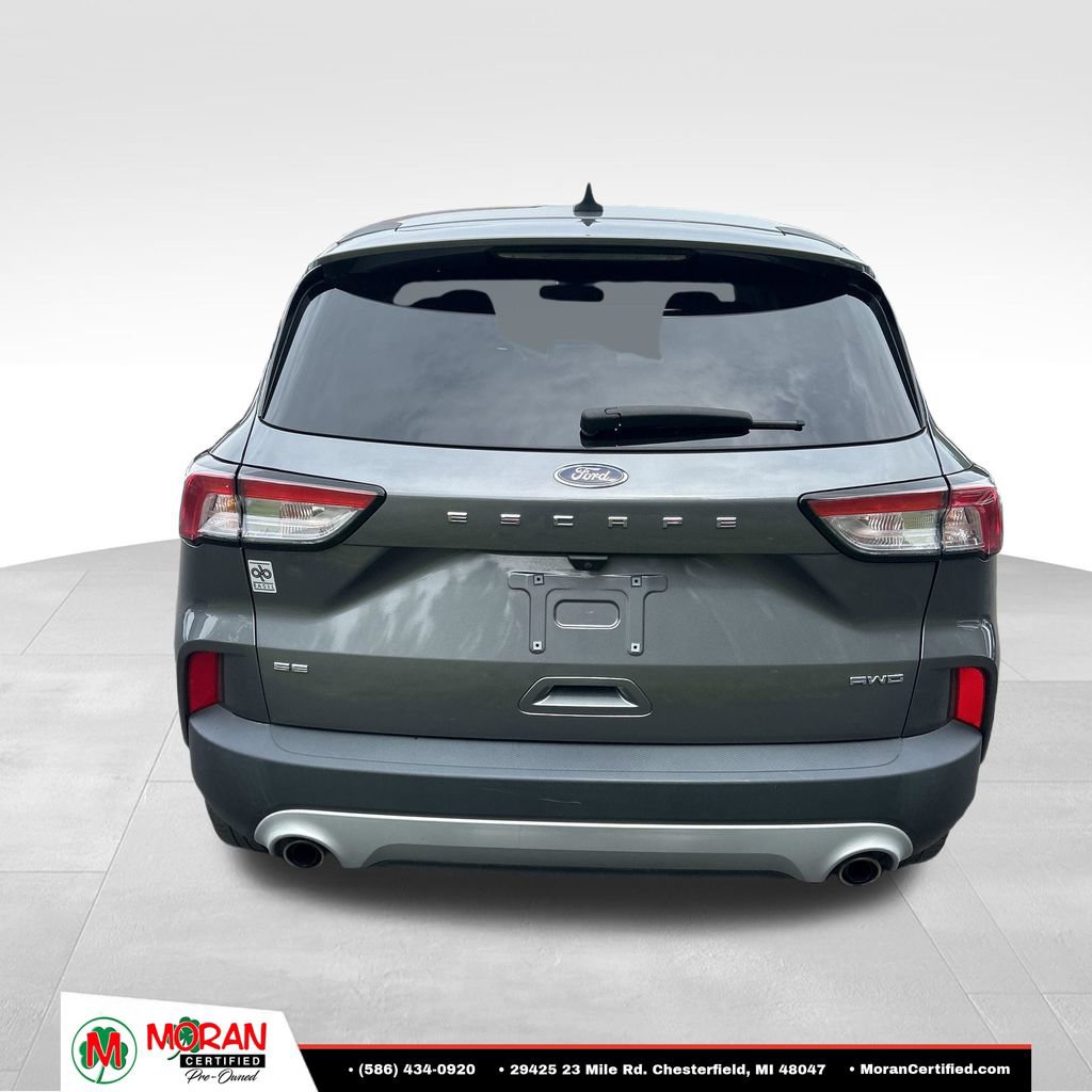 Used 2022 Ford Escape SE w/ Cold Weather Package AWD/4WD image 4