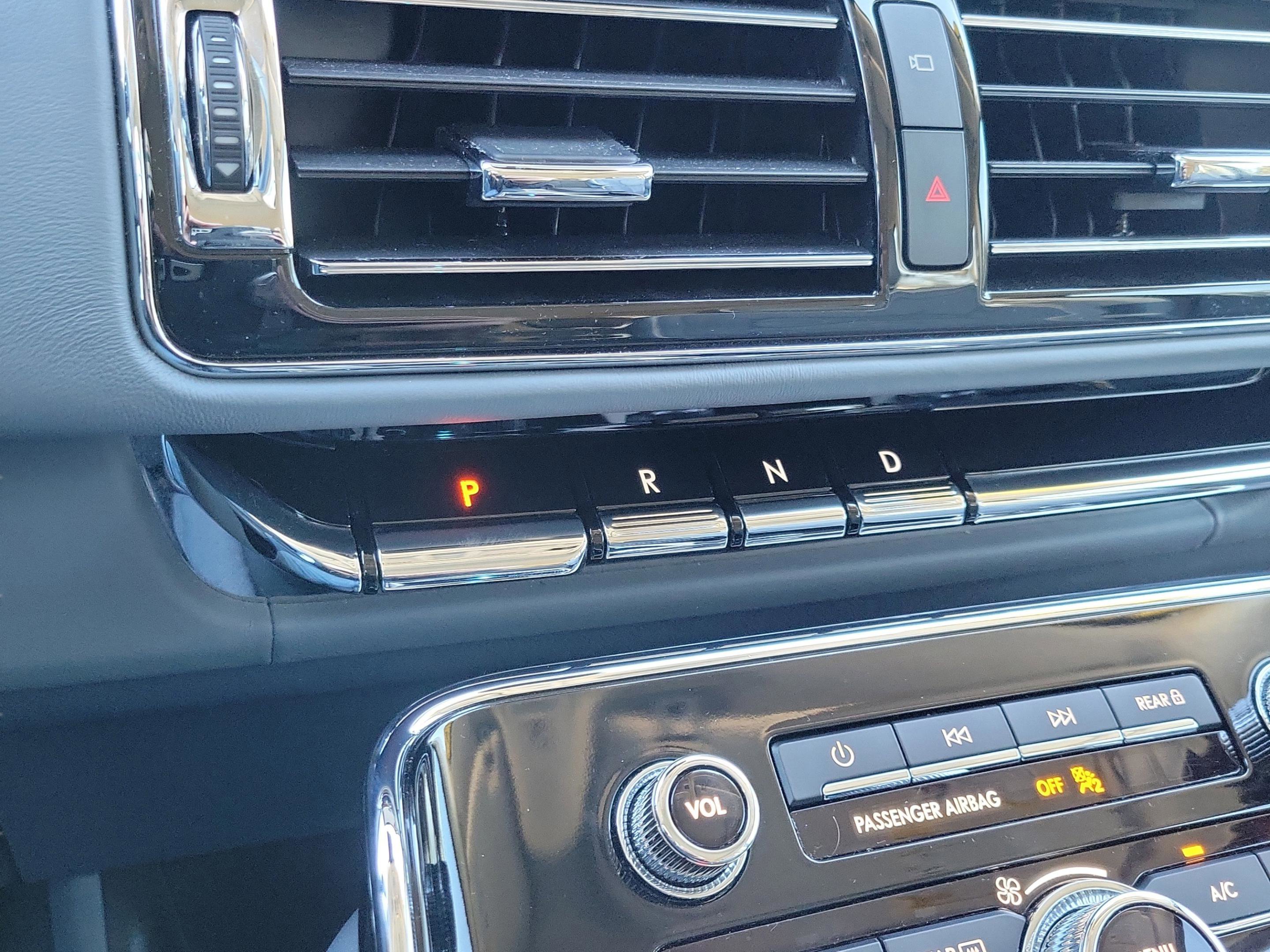 Used 2024 Lincoln Navigator L Black Label image 17