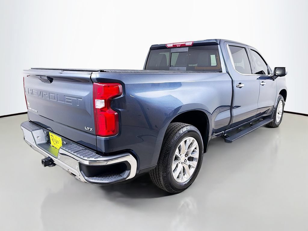 Used 2021 Chevrolet Silverado 1500 LTZ w/ Technology Package AWD/4WD image 6