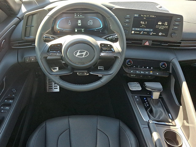 New 2026 Hyundai Elantra SEL Sport FWD image 10