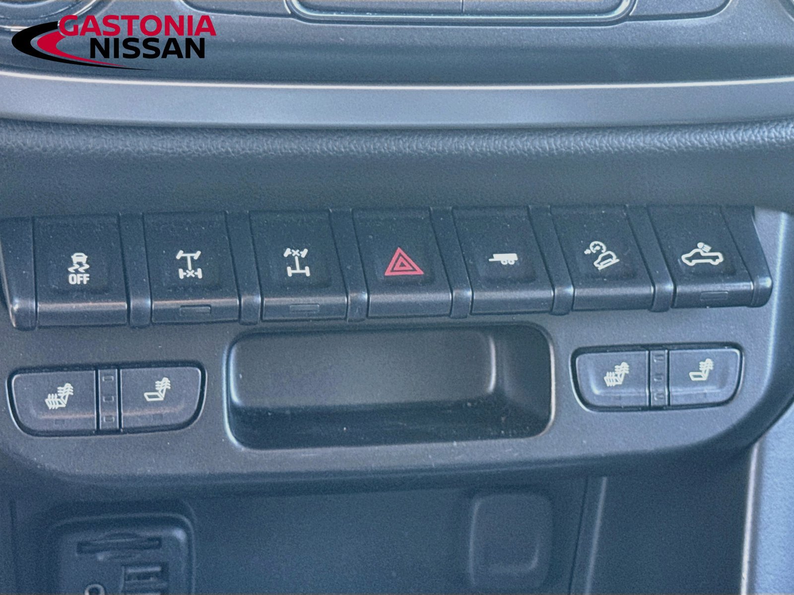 Used 2022 Chevrolet Colorado ZR2 AWD/4WD image 26