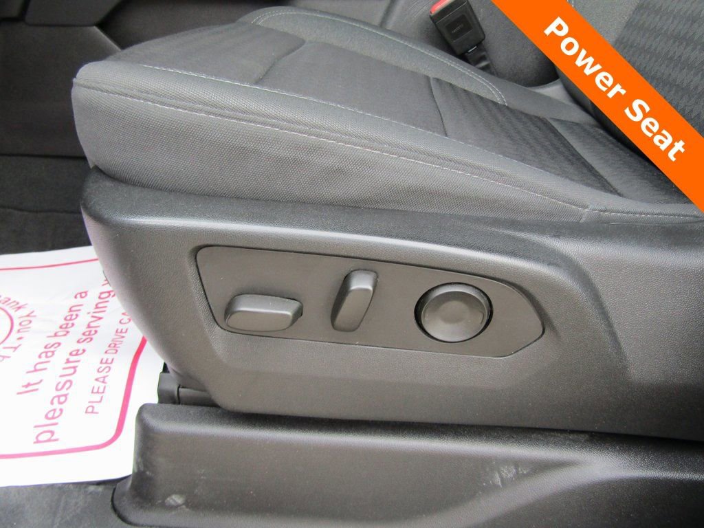 Used 2023 Chevrolet Tahoe LS image 6