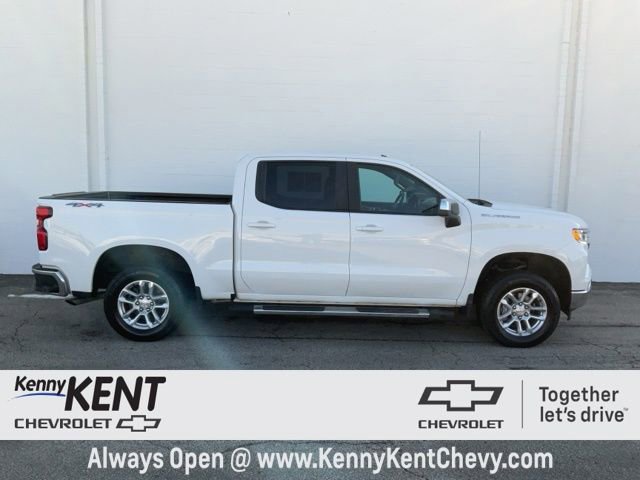 Used 2022 Chevrolet Silverado 1500 LT w/ Protection Package image 3
